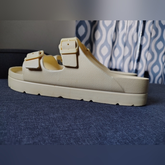 Lane Bryant Platform Sandals Size 12W - Picture 2 of 4